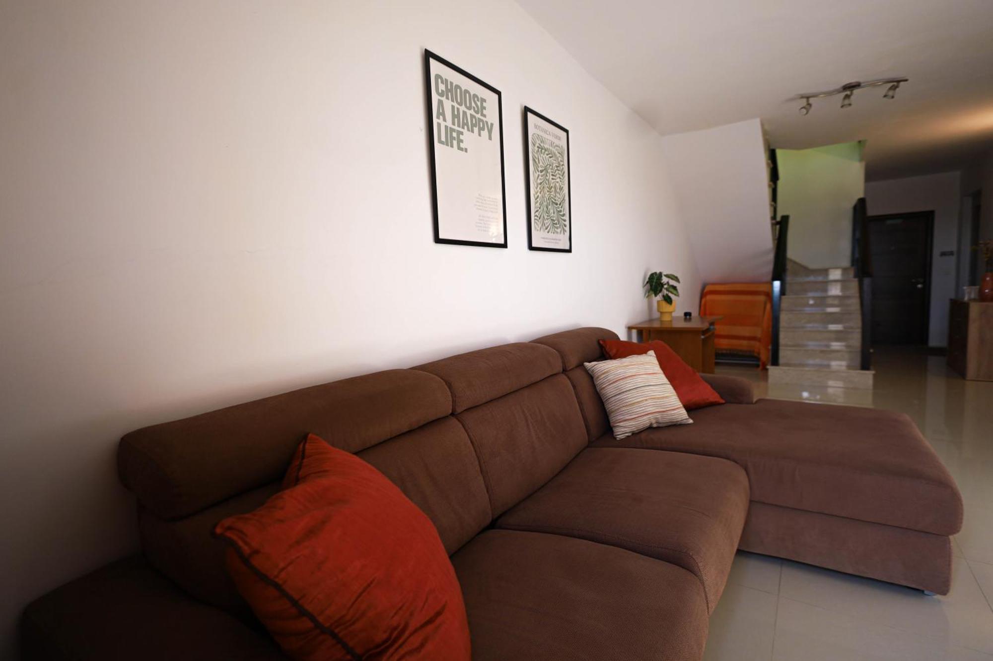 Seafront Duplex Penthouse With Terrace Overlooking Xlendi Bay エクステリア 写真